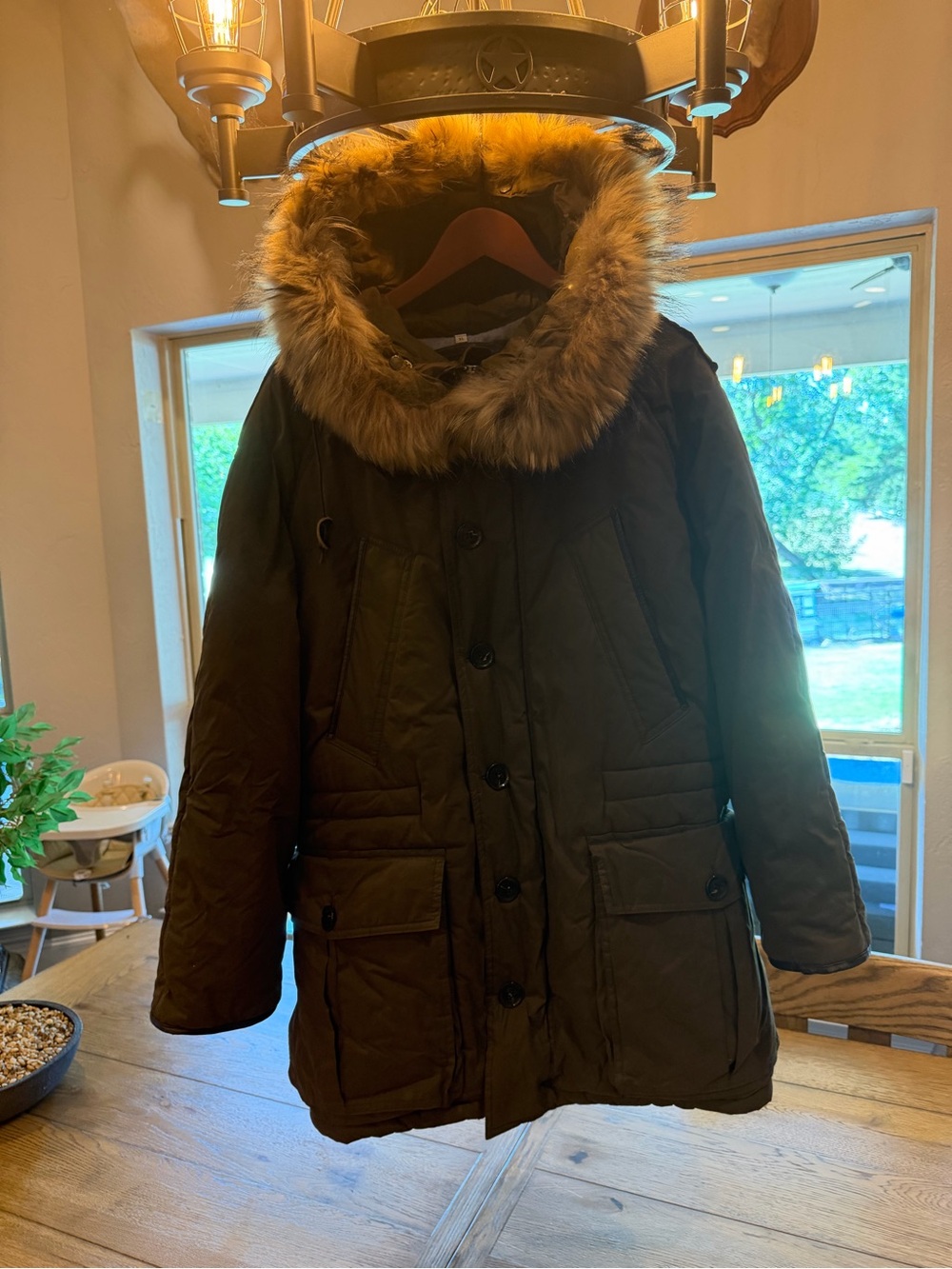 Burberry Olive Green Parka with Brown Fur-Trim Hood/Brand new condition! - Picture 8 of 10
